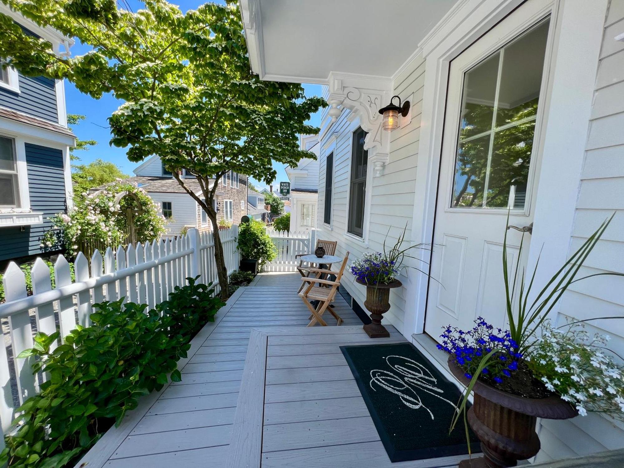 White Porch Inn Provincetown Exterior foto